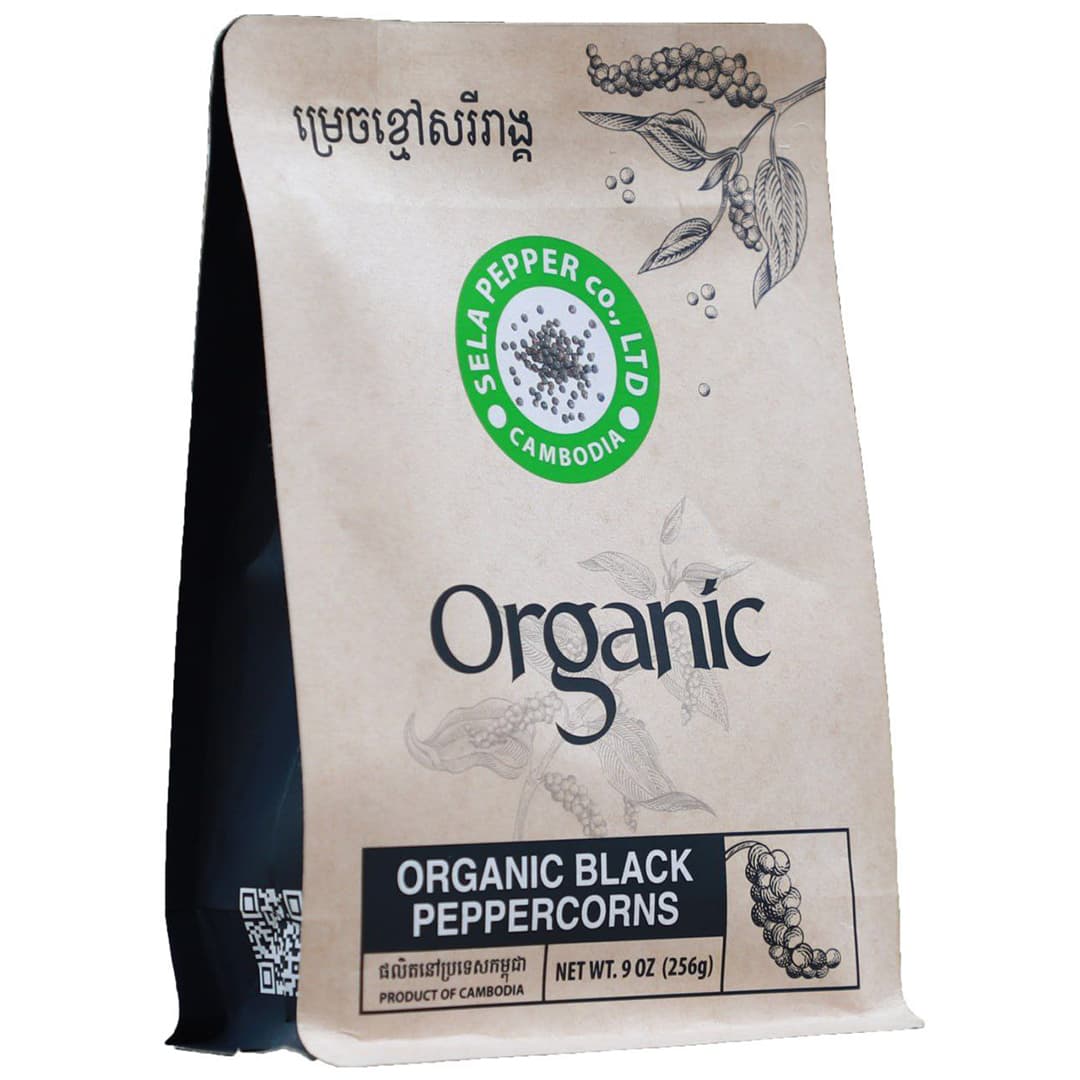 Organic Black Peppercorn in Paper Bag