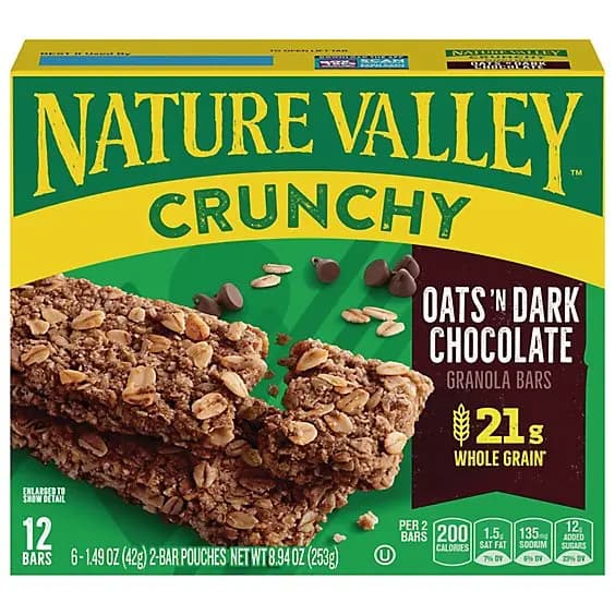 Crunchy Oats and Dark Chocolate Granola Bars