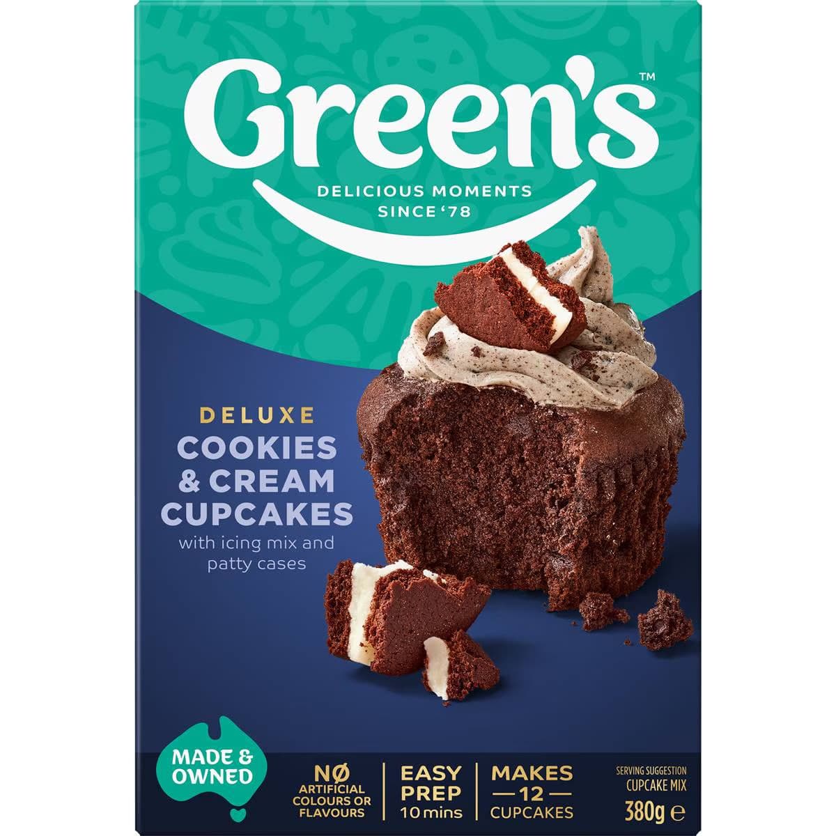 Deluxe Cookie & Cream Cupcakes