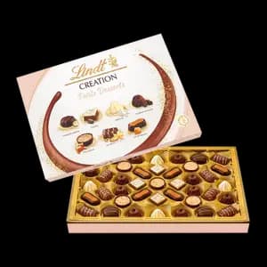 Chocolate Assortment Creation Small Desserts - Lindt