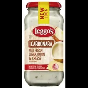 Carbonara with Fresh Cream, Onion & Cheese Pasta Sauce - Leggo's