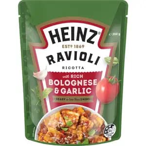Ravioli Ricotta with Rich Bolognese & Garlic - Heinz