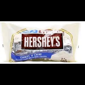Cookie n Creme White Chocolate Nuggets - Hershey's