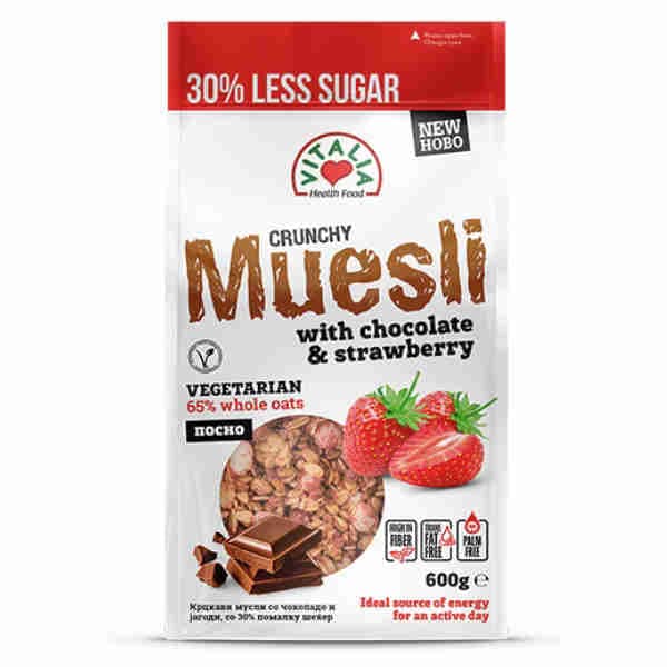 Crunchy Muesli with Chocolate & Strawberry