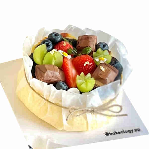 5inch Burnt Basque Cheesecake (Fruit Topping)